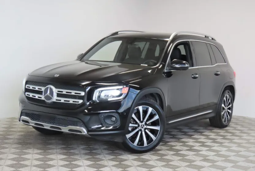 2022 Mercedes Benz GLB 250 4MATIC photo 1