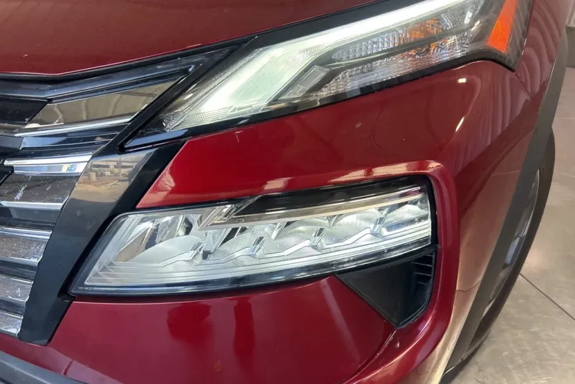 2025 Nissan Rogue SV photo 1