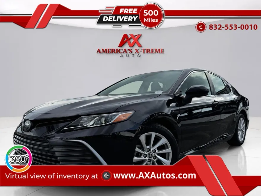 2021 Toyota Camry LE photo 1