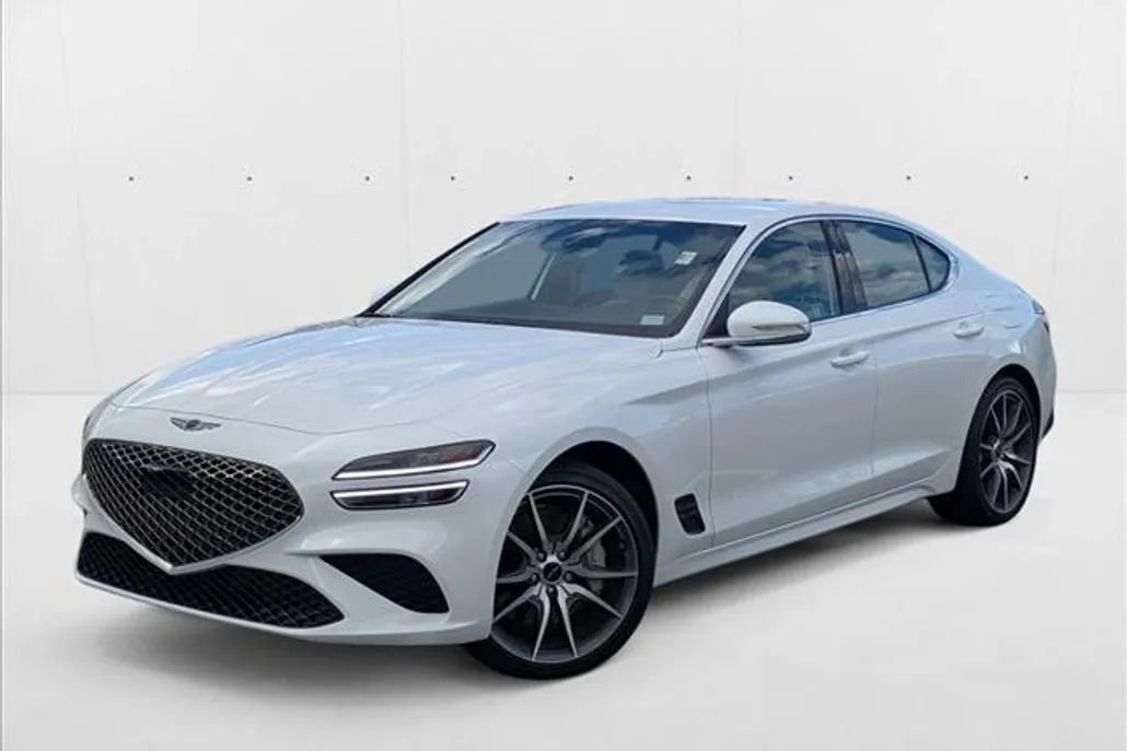 2025 Genesis G70 2.5T photo 1