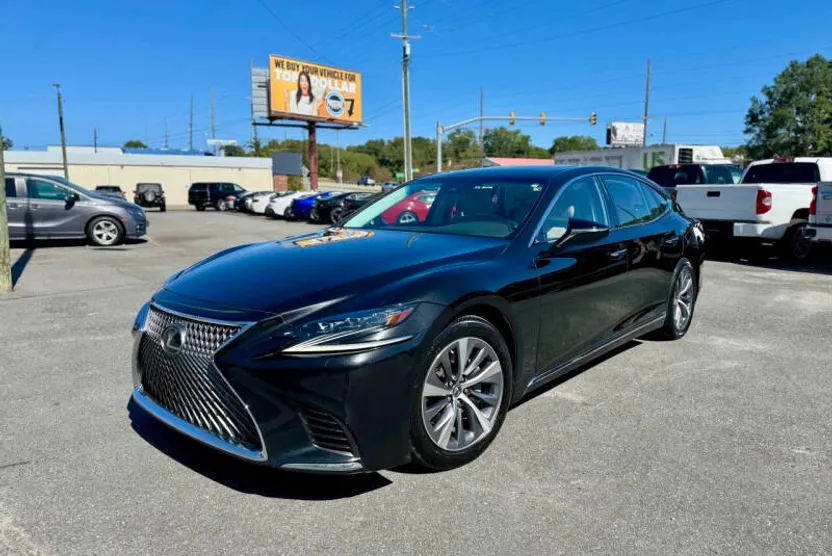 2018 Lexus LS 500 photo 1
