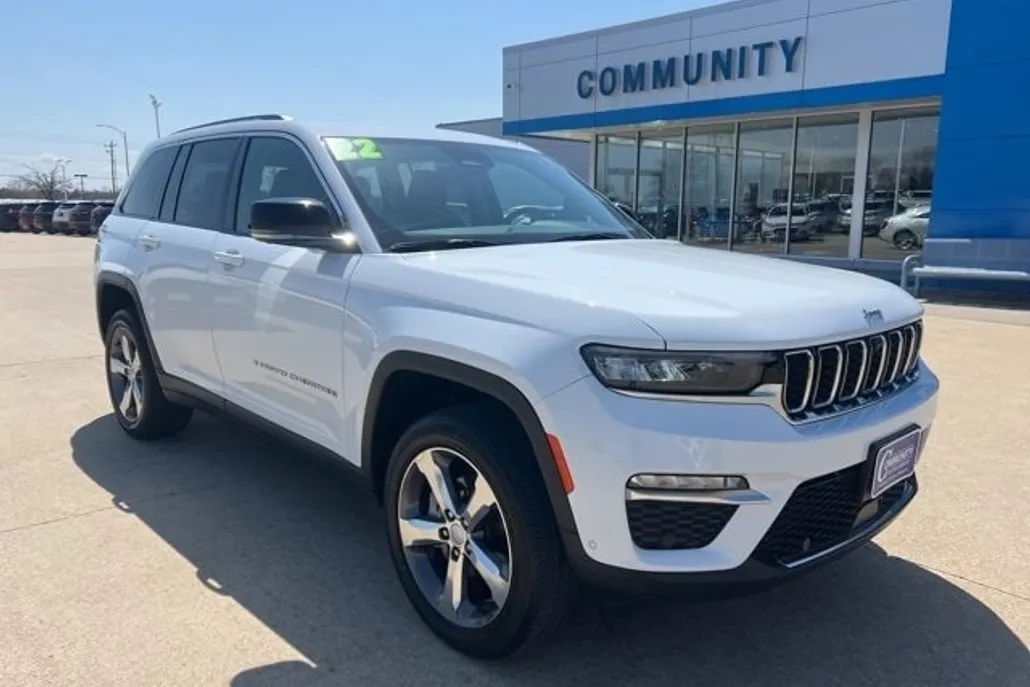 2022 Jeep Grand Cherokee Limited photo 1