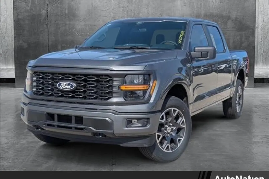 2025 Ford F-150 STX photo 1