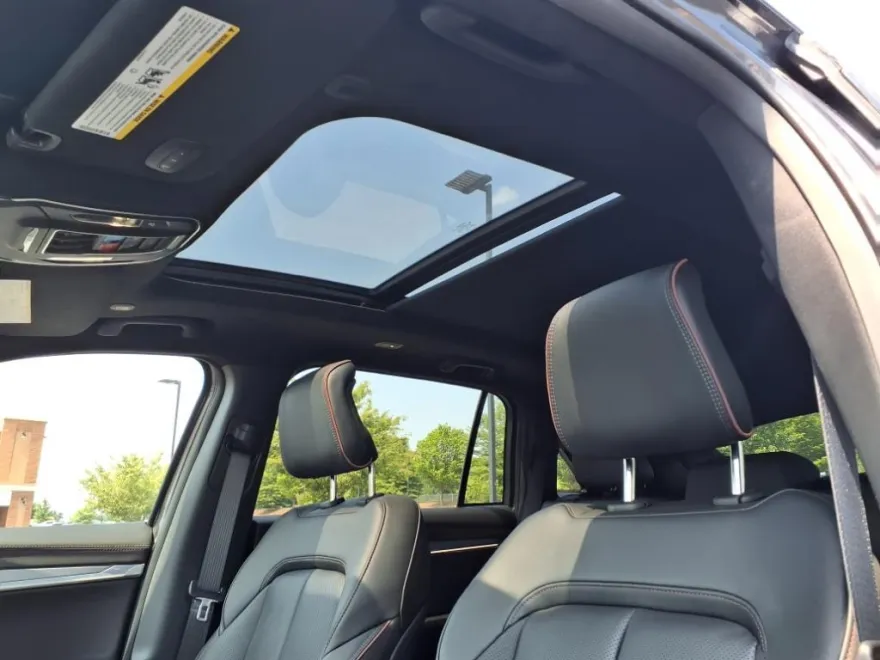 2025 Jeep Wagoneer S Launch Edition photo 1