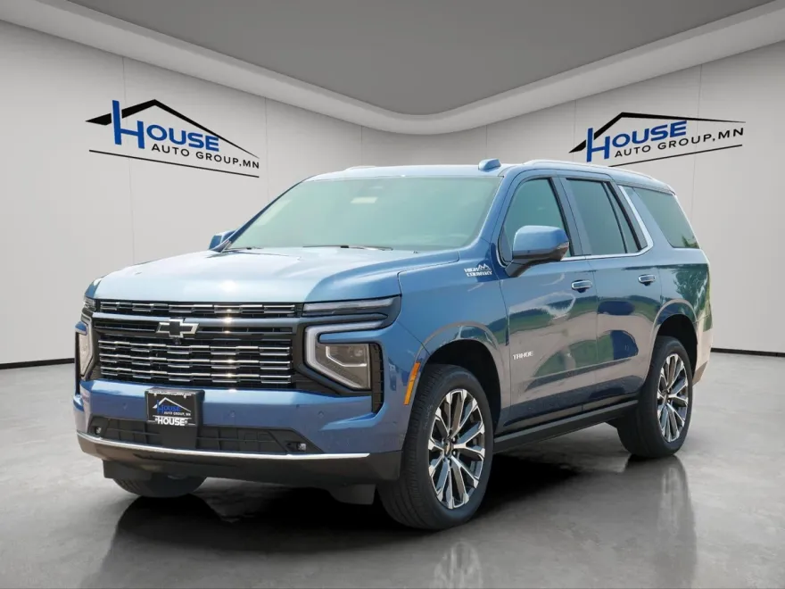 2025 Chevrolet Tahoe High Country photo 1