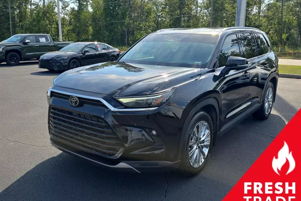 2024 Toyota Grand Highlander Platinum AWD photo 1