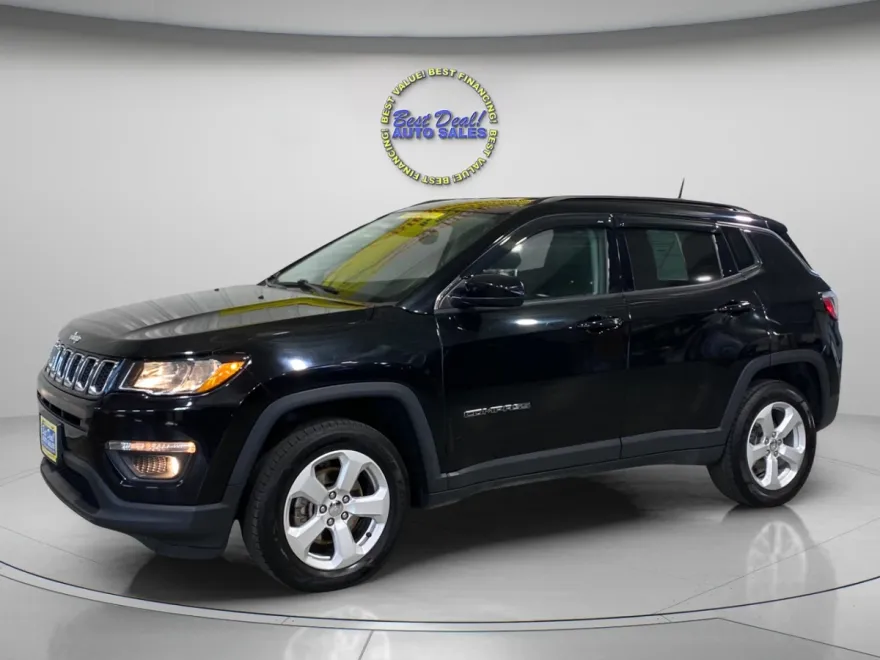 2018 Jeep Compass Latitude photo 1
