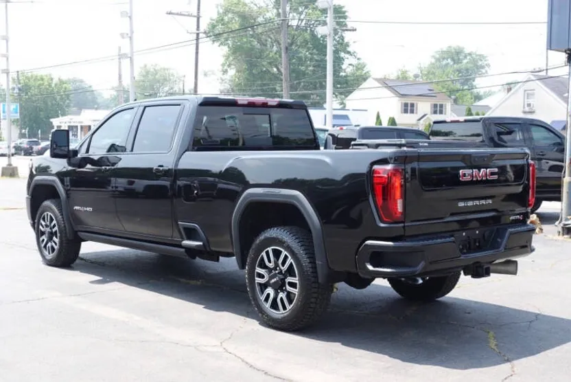 2023 Gmc Sierra HD AT4 photo 1