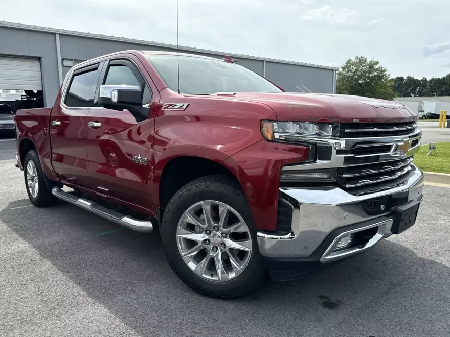 2022 Chevrolet Silverado 1500 LTZ photo 1