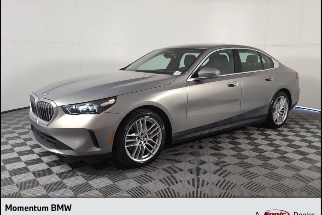 2024 Bmw 530i photo 1