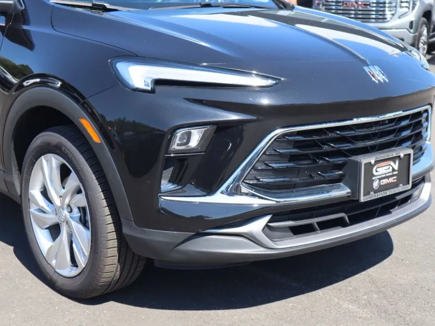 2025 Buick Encore GX Preferred photo 1