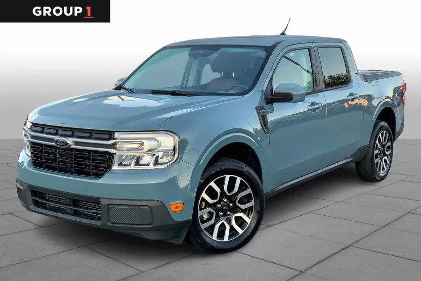 2022 Ford Maverick Lariat photo 1