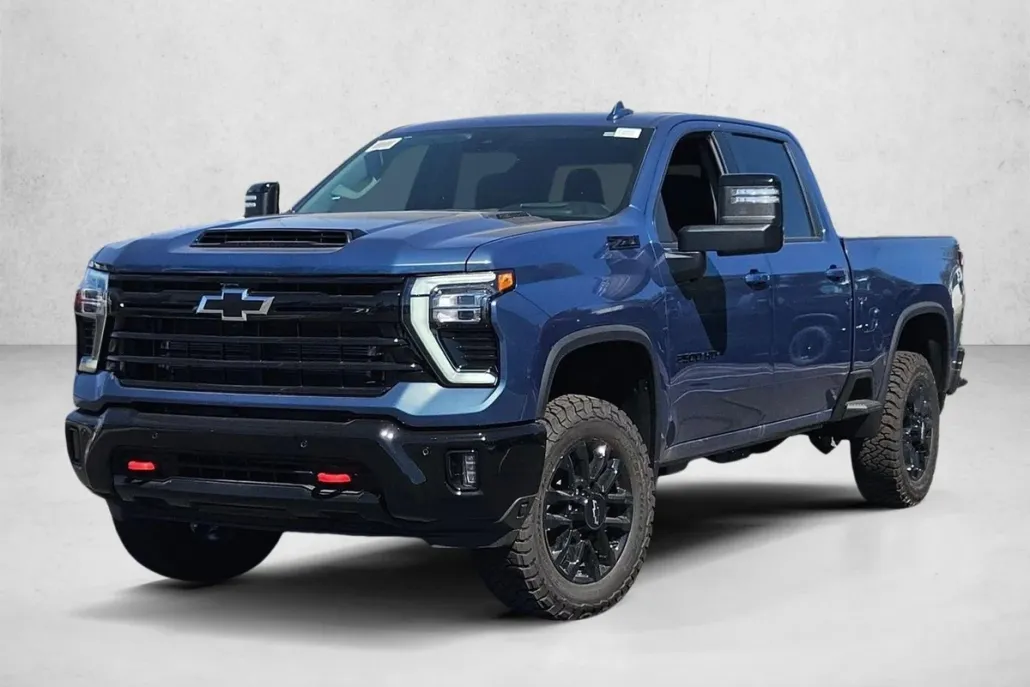 2025 Chevrolet Silverado 2500HD LTZ photo 1