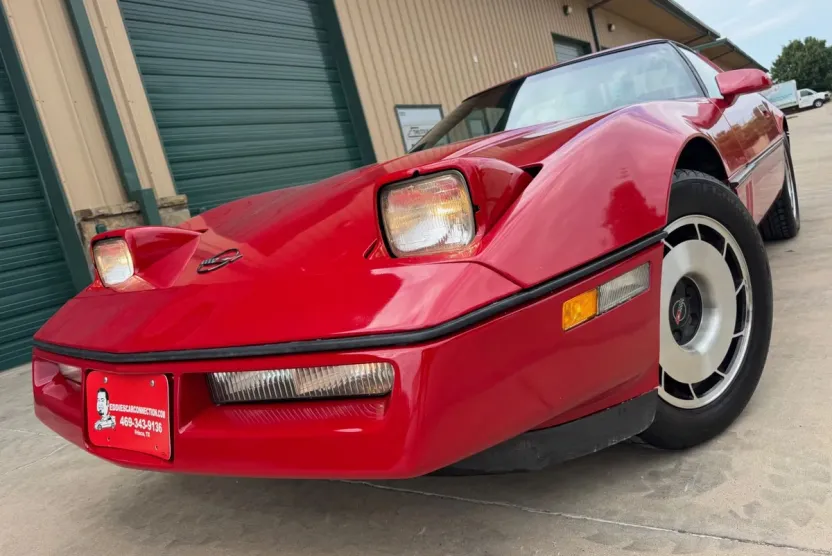 1984 Chevrolet Corvette Coupe photo 1