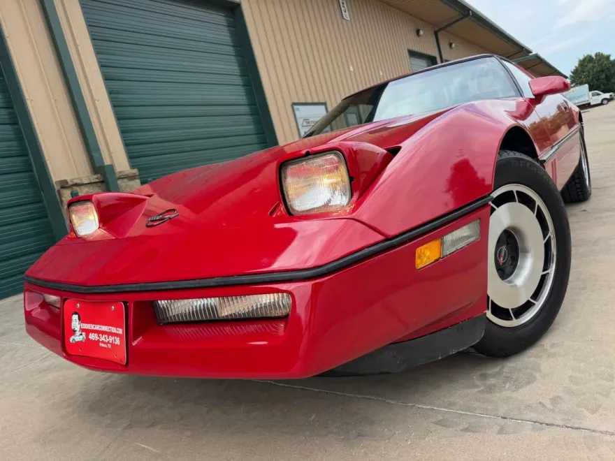1984 Chevrolet Corvette Coupe photo 1
