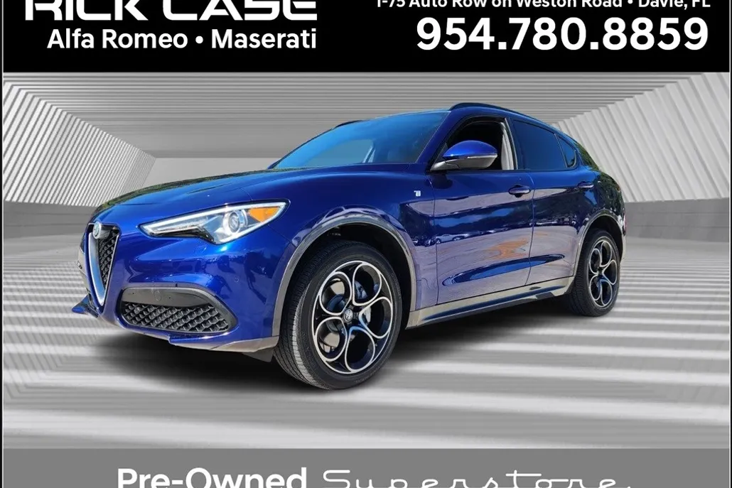 2022 Alfa Romeo Stelvio Ti photo 1