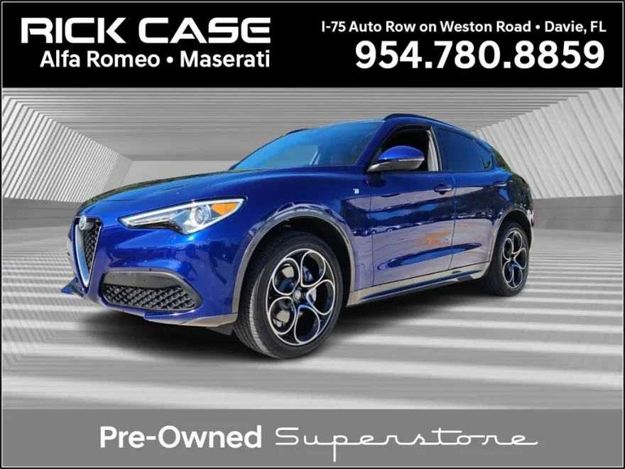 2022 Alfa Romeo Stelvio Ti photo 1