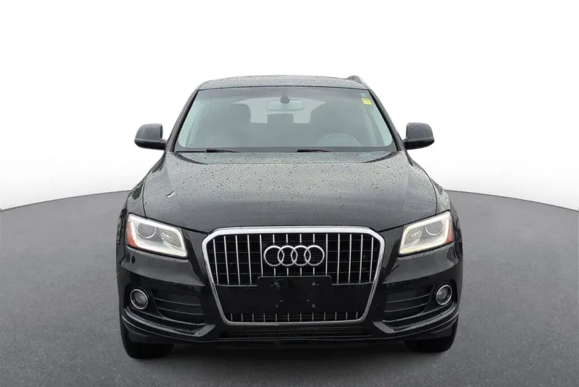 2016 Audi Q5 2.0T Premium photo 1