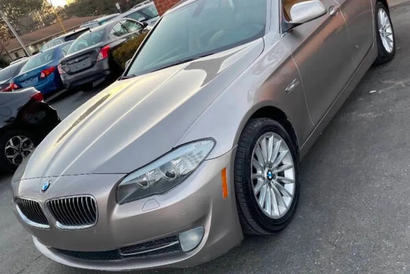 2012 Bmw 535i 5-Series photo 1