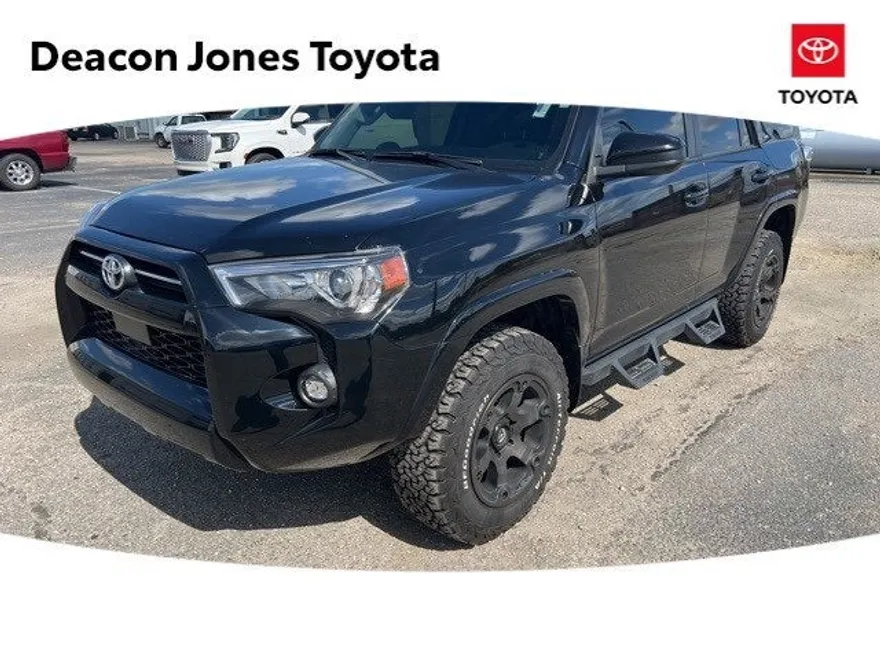 2024 Toyota 4Runner SR5 photo 1