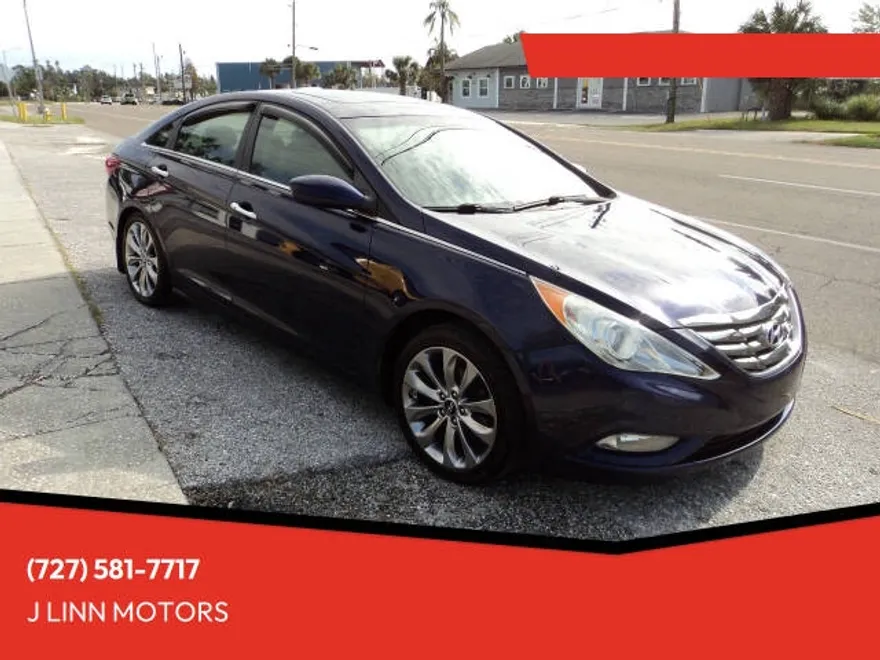 2012 Hyundai Sonata SE photo 1