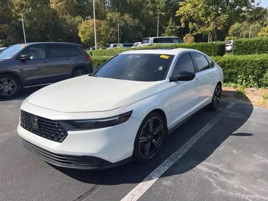 2023 Honda Accord Hybrid Sport photo 1
