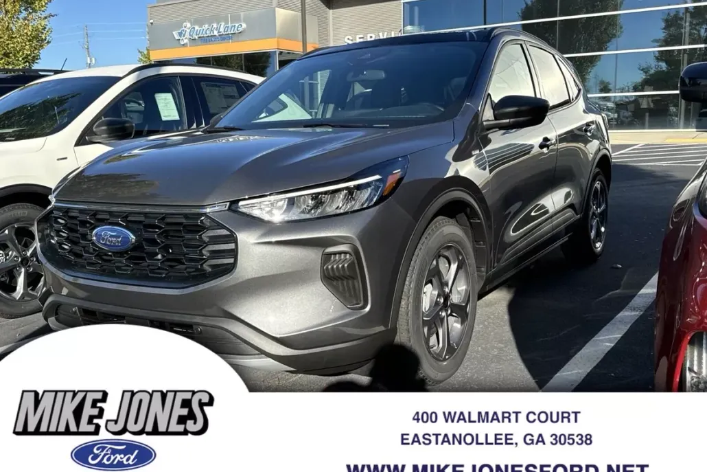 2025 Ford Escape ST-Line photo 1