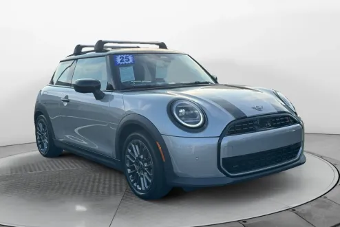 2025 Mini Cooper Hardtop S photo 1