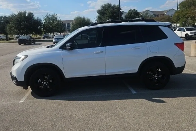 2020 Honda Passport Elite photo 1