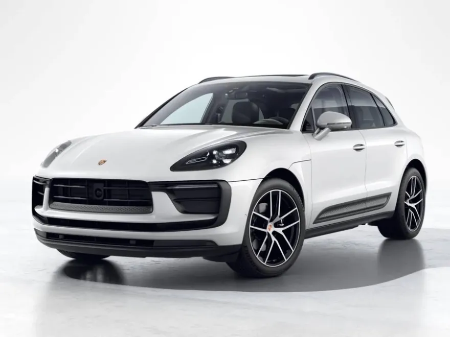 2026 Porsche Macan T photo 1