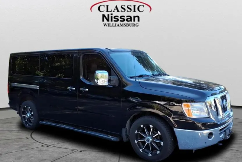 2014 Nissan NV3500 photo 1