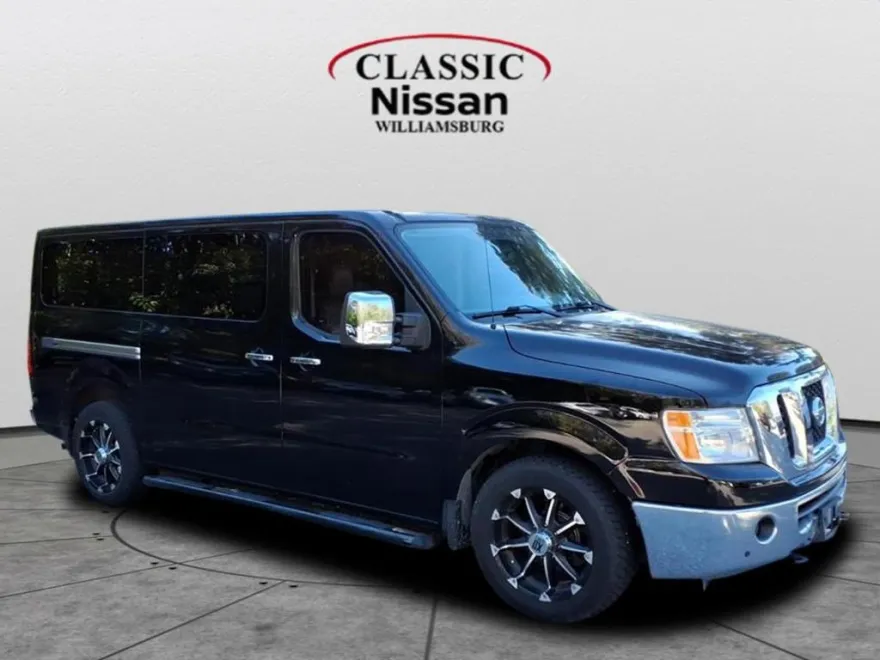 2014 Nissan NV3500 photo 1