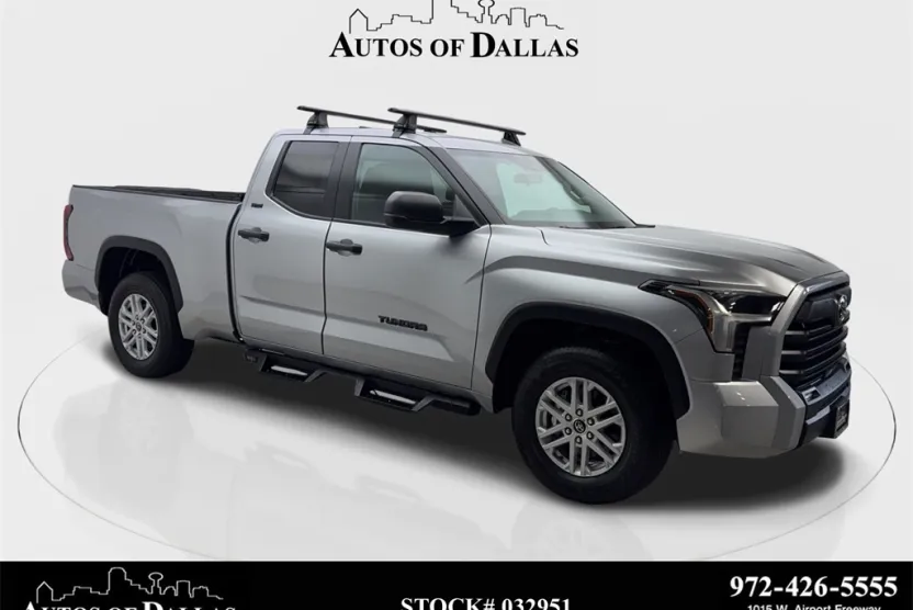 2024 Toyota Tundra SR5 photo 1