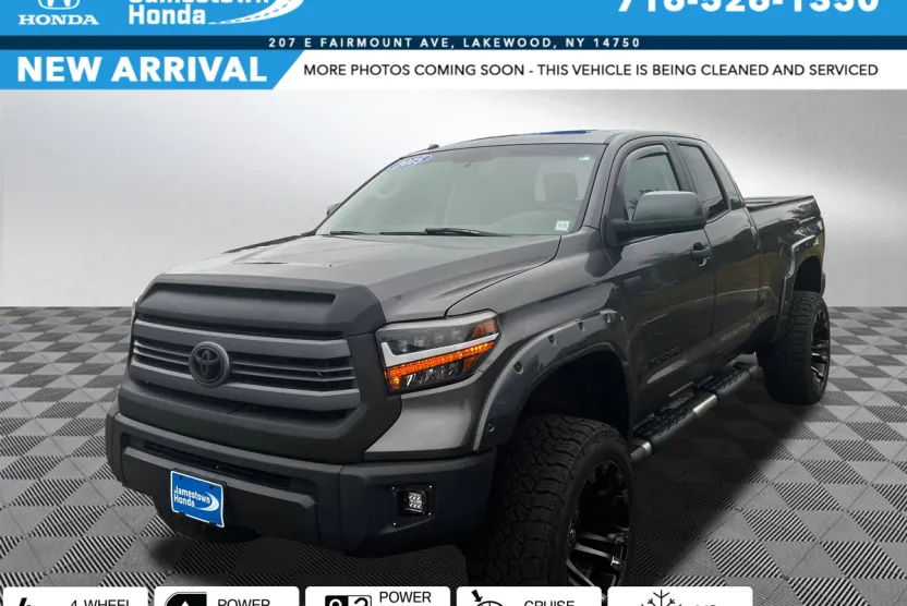 2015 Toyota Tundra SR5 Grade photo 1