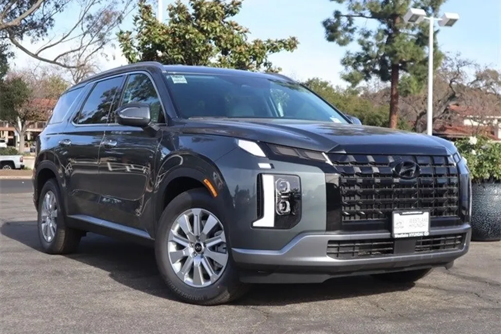 2025 Hyundai Palisade SEL photo 1