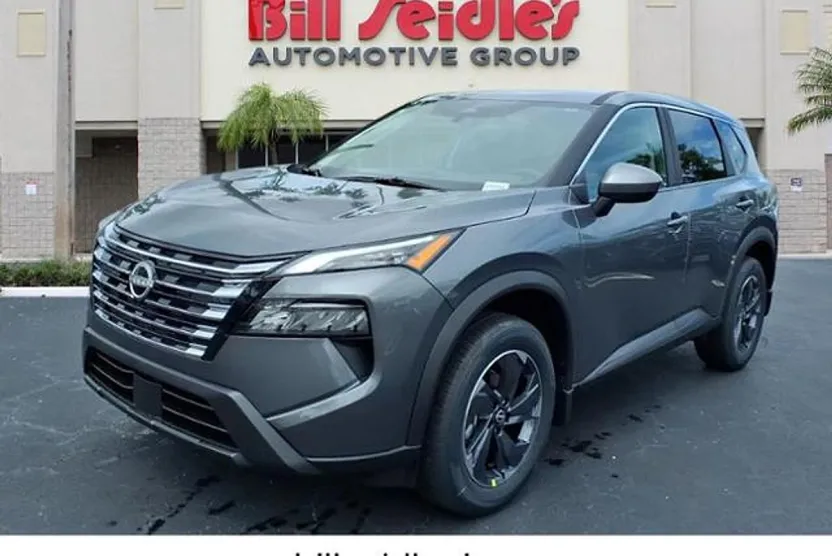 2026 Nissan Rogue SV photo 1