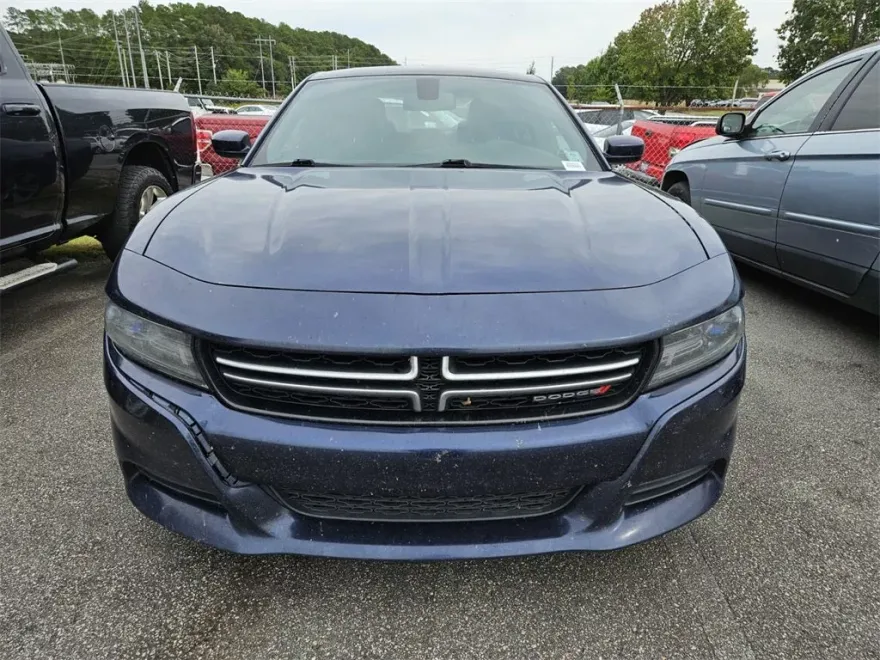 2015 Dodge Charger SE photo 1