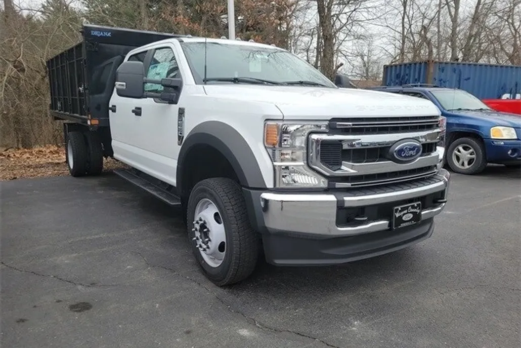 2022 Ford F-550 photo 1