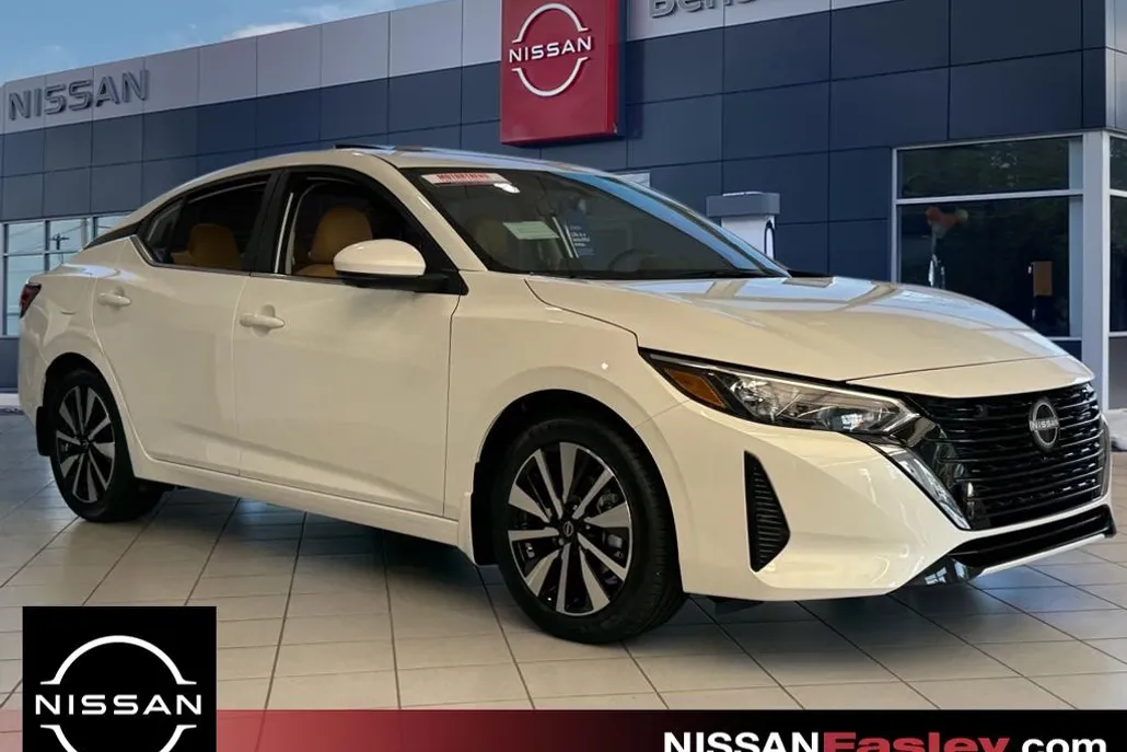 2025 Nissan Sentra SV photo 1