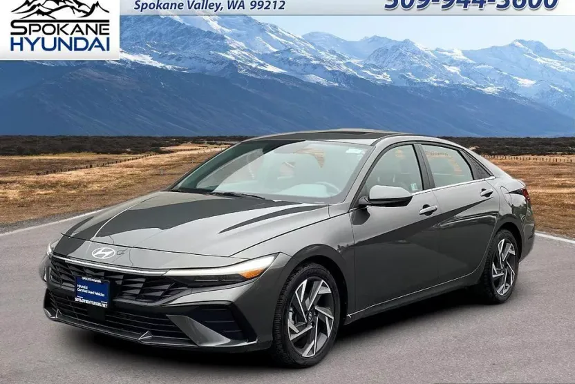 2024 Hyundai Elantra SEL Convenience photo 1