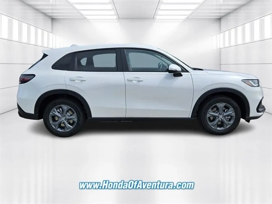 2026 Honda HR-V 2WD LX photo 1
