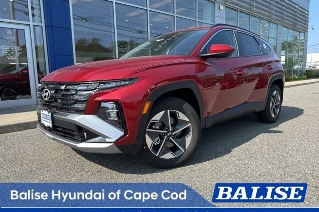2025 Hyundai Tucson SEL photo 1