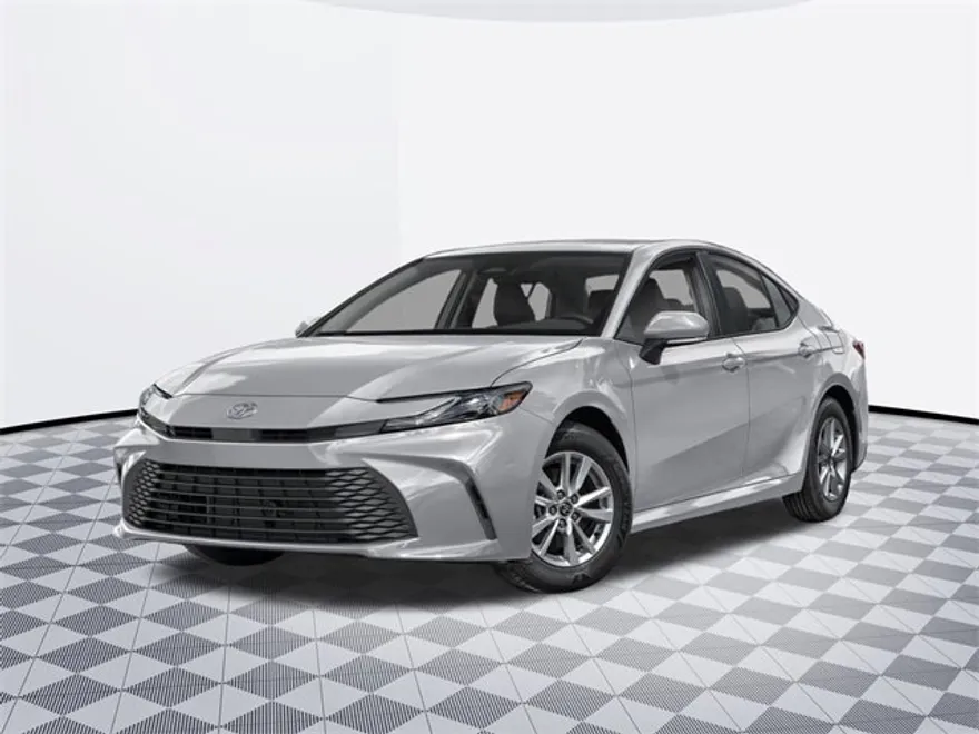 2026 Toyota Camry LE photo 1