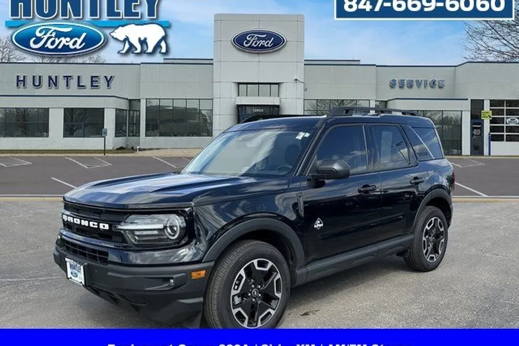 2024 Ford Bronco Sport Outer Banks photo 1