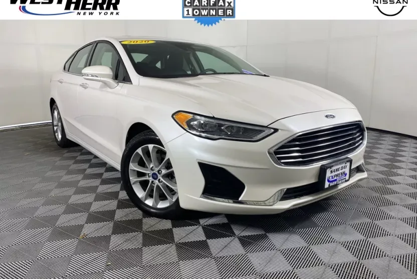 2020 Ford Fusion Hybrid SEL photo 1