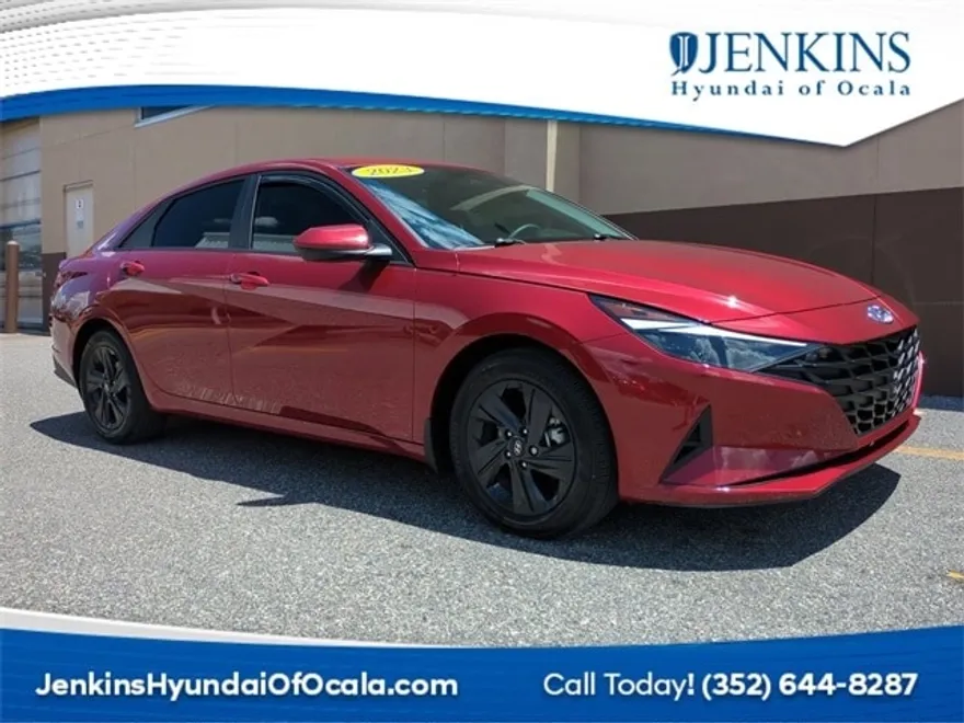 2023 Hyundai Elantra Blue photo 1