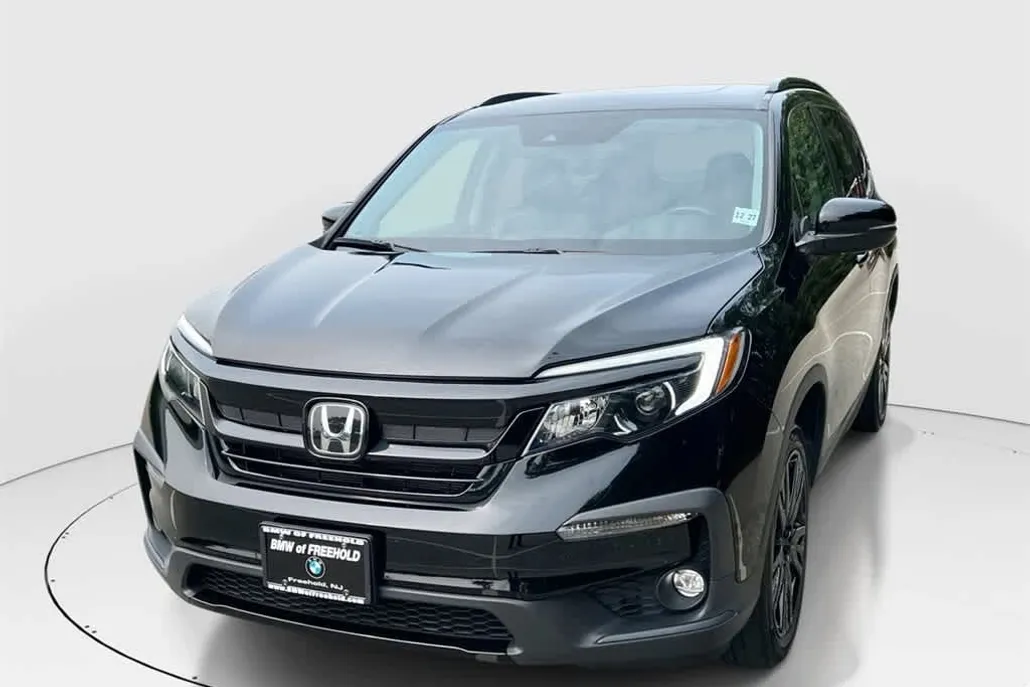 2022 Honda Pilot Special Edition photo 1