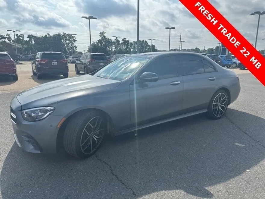 2022 Mercedes Benz E 350 Sedan photo 1