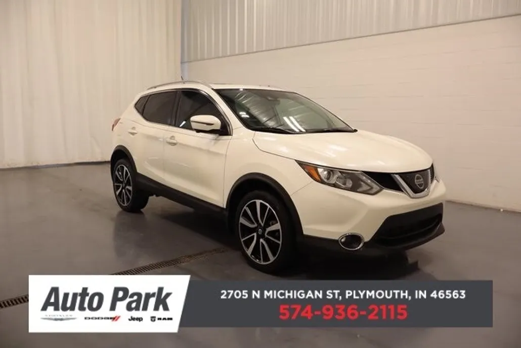 2018 Nissan Rogue Sport SL photo 1