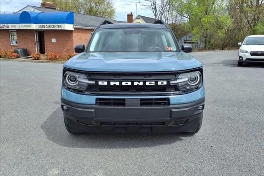2023 Ford Bronco Sport Outer Banks photo 1